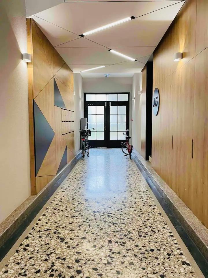 Finna New Apartment In Center Of Ljubljana Free Parking エクステリア 写真