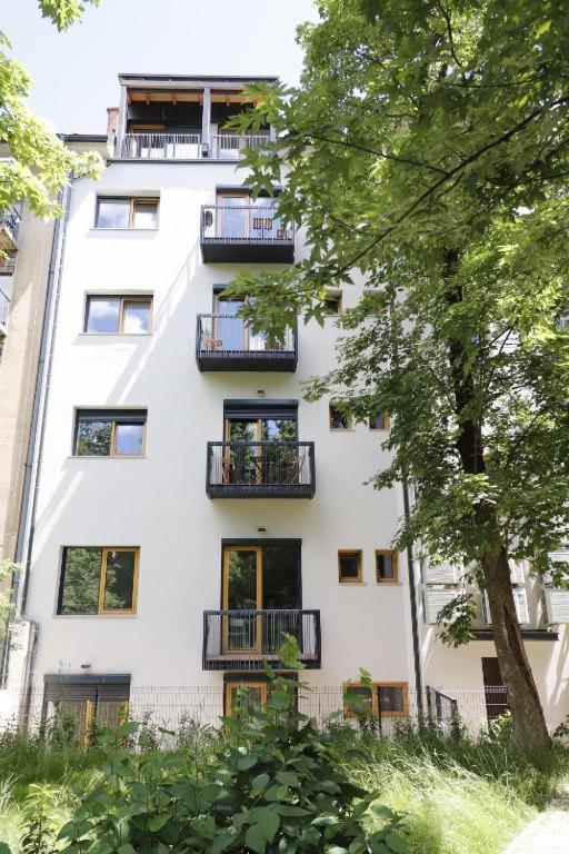 Finna New Apartment In Center Of Ljubljana Free Parking エクステリア 写真